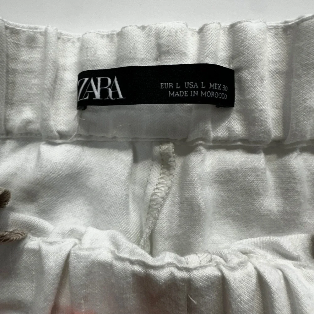 Zara White Linen Blend High Waisted Cuffed Crop Pants Large
